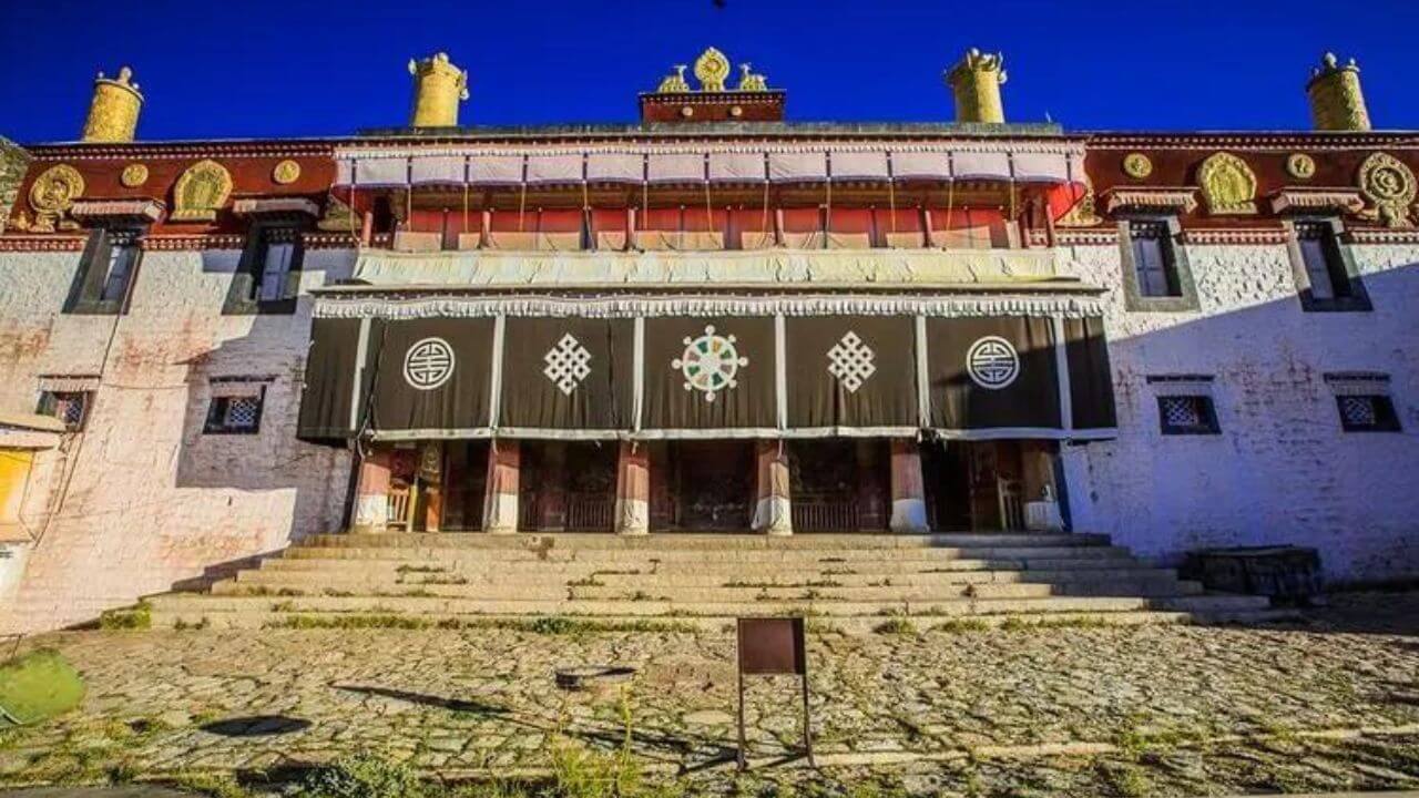 Drepung Monastery
