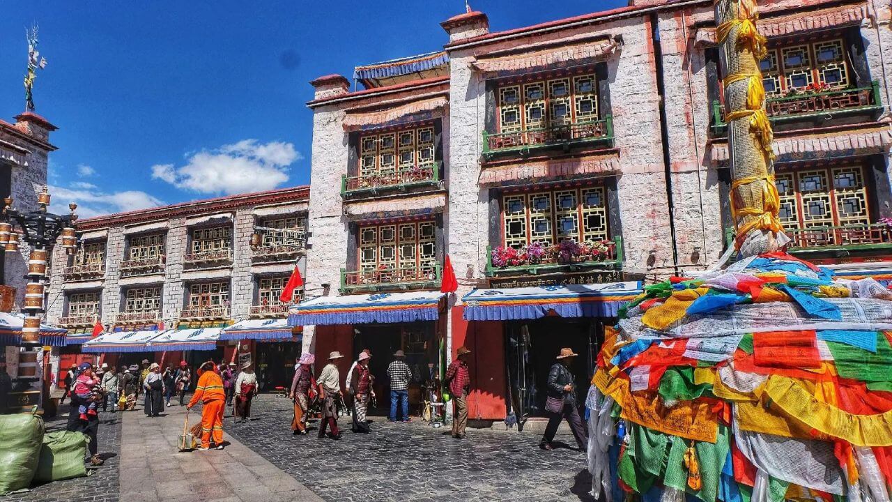 Barkhor Street Lhasa