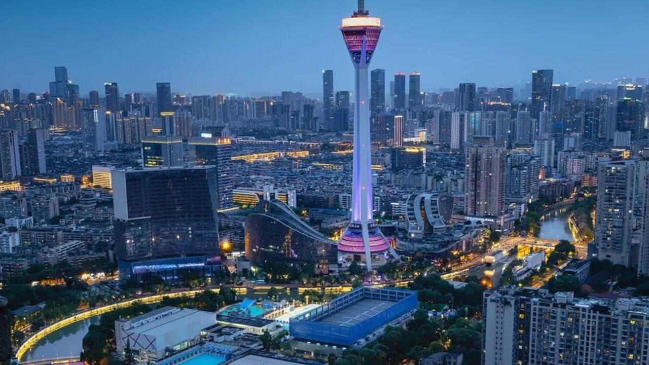 Chengdu<br />
