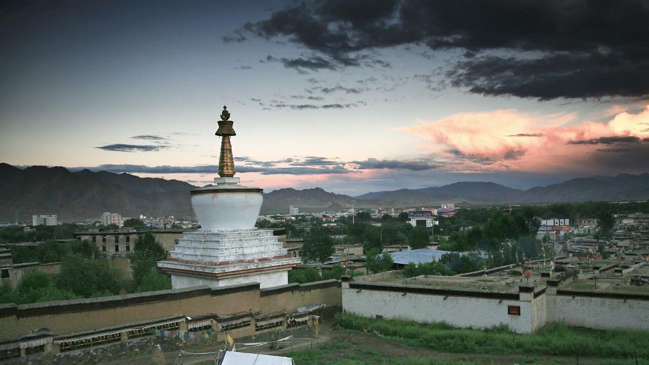 Things to do in Shigatse Things to do in Shigatse